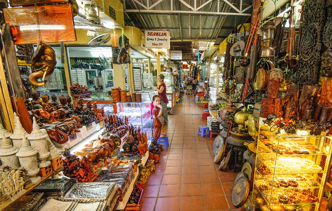 Russian-Market-(Phsar-Toul-Tom-Poung).jpg