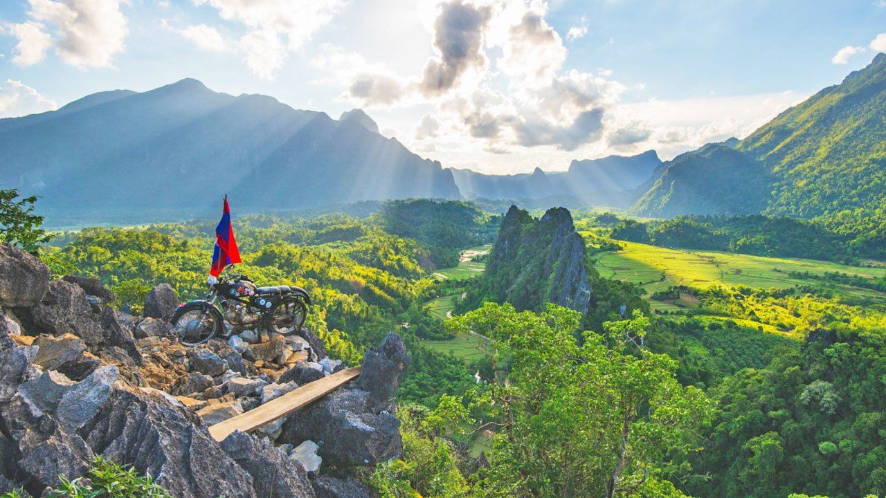 vang-vieng-trekking0201.jpeg